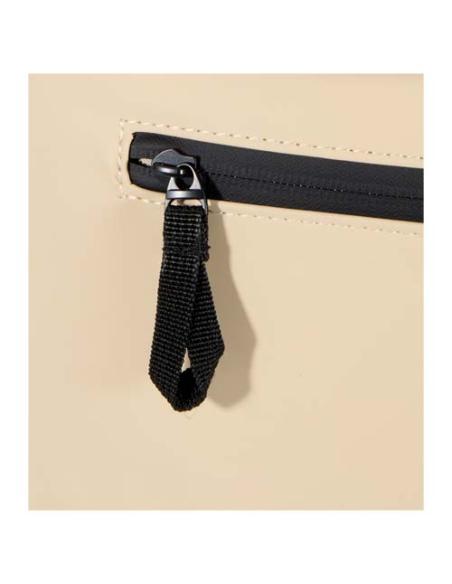 Mochila de 15" y 18 L con parte superior enrollable de material reciclado con certificado GRS N70390031