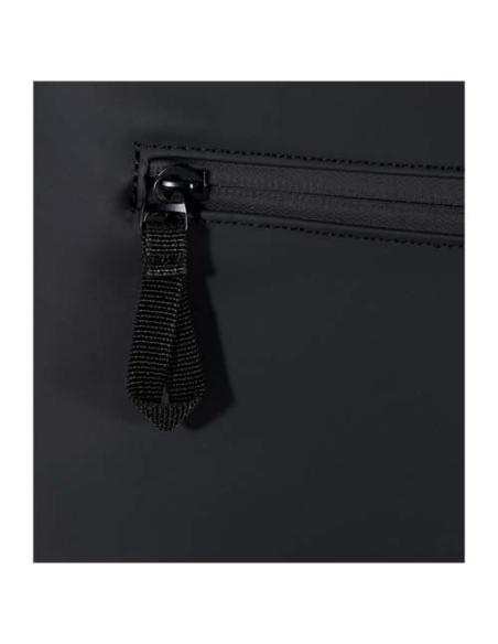 Mochila de 15" y 18 L con parte superior enrollable de material reciclado con certificado GRS N09390031