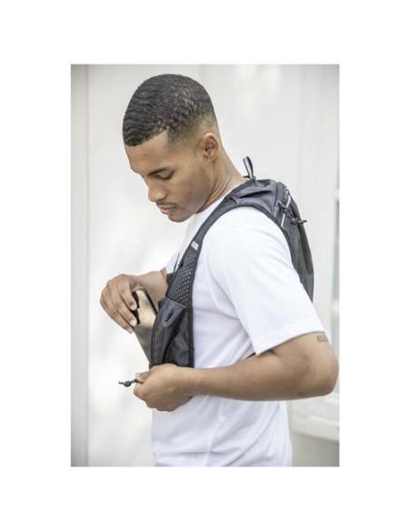 Chaleco de running de material reciclado con certificado GRS y mochila de hidratación de 5 L N09890031