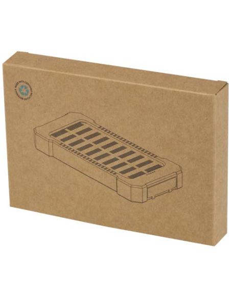 Batería externa solar de 5000 mAh y 10 W de plástico reciclado robusto con linterna incorporada N09174421