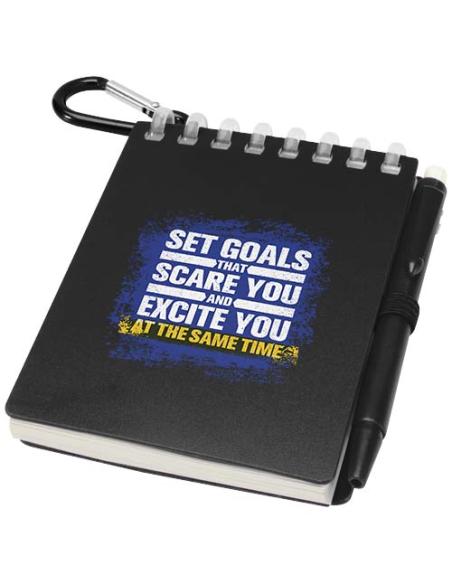 Set de libreta de tapa blanda y bolígrafo de exterior de material reciclado (tinta azul) N09150701