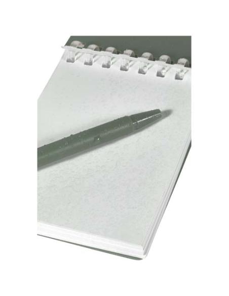 Set de libreta de tapa blanda y bolígrafo de exterior de material reciclado (tinta azul) N26150701