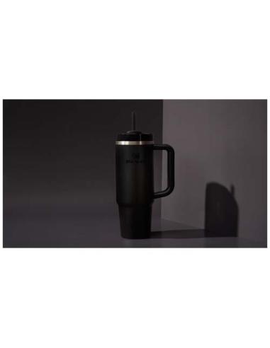 Vaso aislado de acero inoxidable reciclado Stanley Quencher® H2.0 FlowState™ 890 ml N09189001