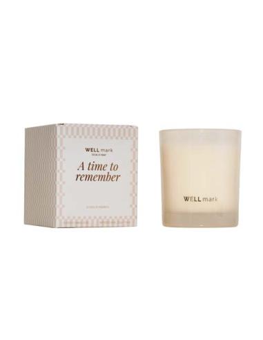 Vela perfumada Wellmark Echoes of Kindness de 210 g N04144621